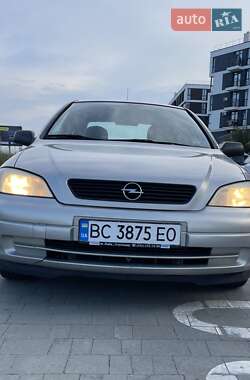 Седан Opel Astra 2008 в 