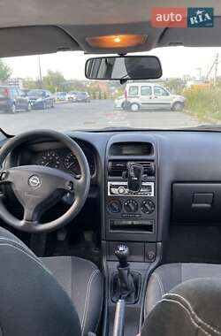 Седан Opel Astra 2008 в 