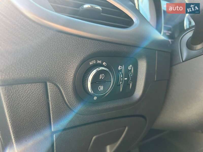 Универсал Opel Astra 2017 в Львове фото 16 Универсал Opel Astra 2017 в Львове