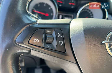 Универсал Opel Astra 2017 в 