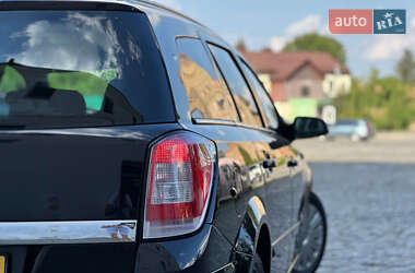 Универсал Opel Astra 2006 в 