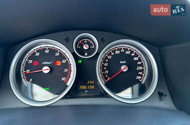 Универсал Opel Astra 2006 в 