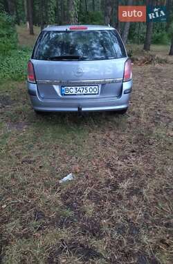 Универсал Opel Astra 2005 в 