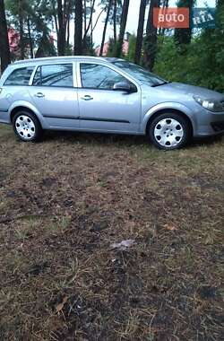 Универсал Opel Astra 2005 в 
