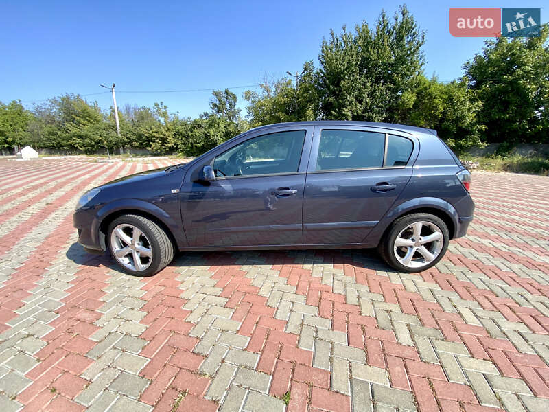Хэтчбек Opel Astra 2008 в Белой Церкви