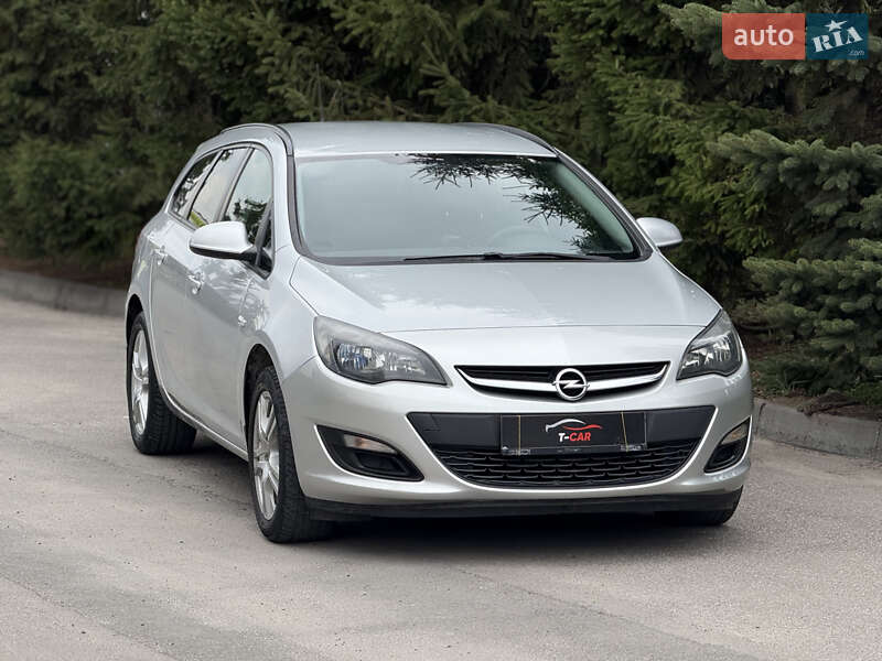 Opel Astra 2015