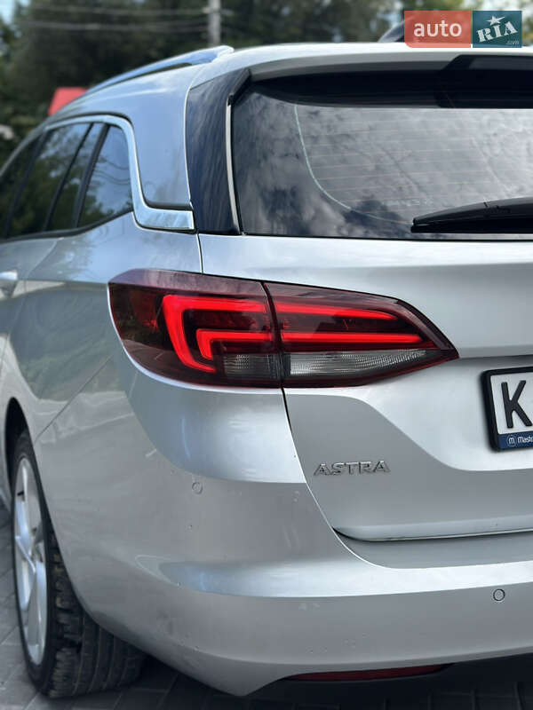 Универсал Opel Astra 2016 в Кременце