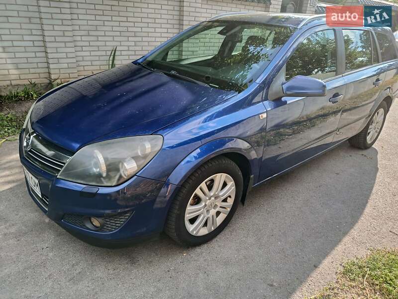 Универсал Opel Astra 2009 в Борисполе