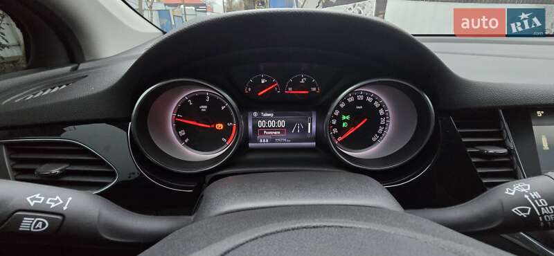 Универсал Opel Astra 2018 в Умани