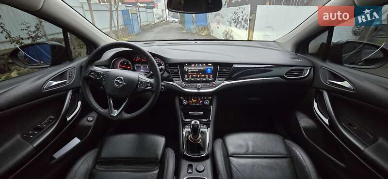 Универсал Opel Astra 2018 в Умани