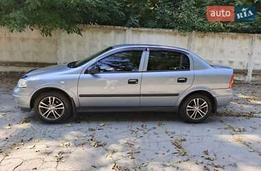 Седан Opel Astra 2008 в 