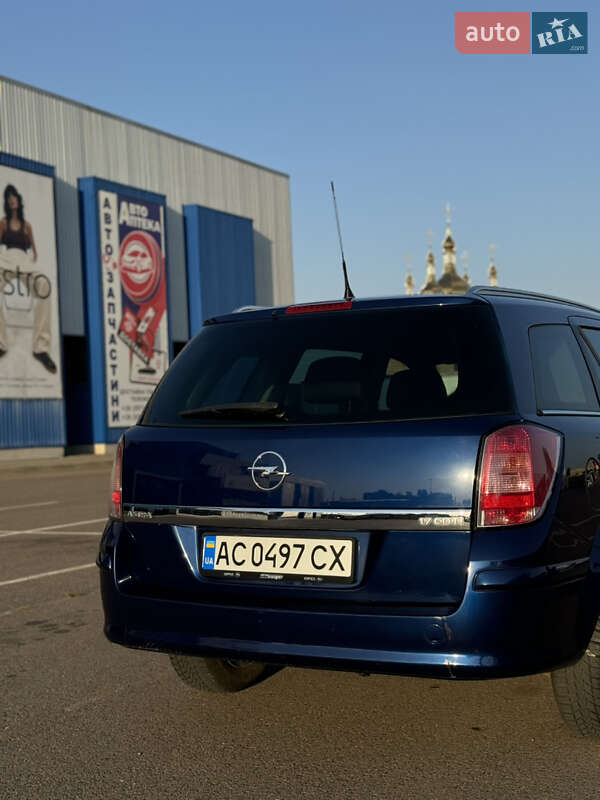 Универсал Opel Astra 2009 в Ковеле