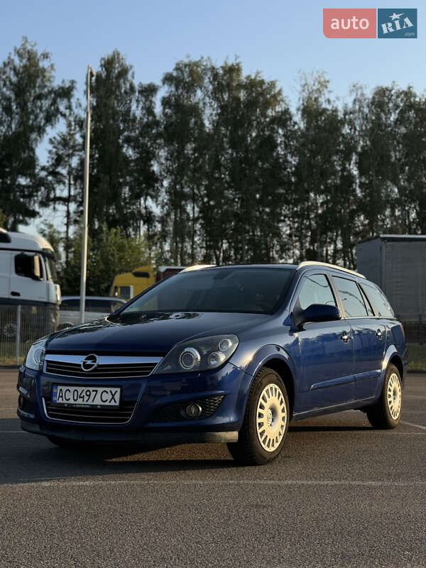 Универсал Opel Astra 2009 в Ковеле