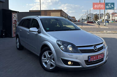 Універсал Opel Astra 2009 в Білій Церкві