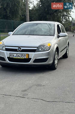 Хэтчбек Opel Astra 2005 в Виннице