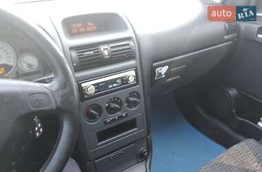 Купе Opel Astra 2000 в 