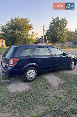 Універсал Opel Astra 2006 в 