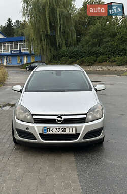 Універсал Opel Astra 2005 в 