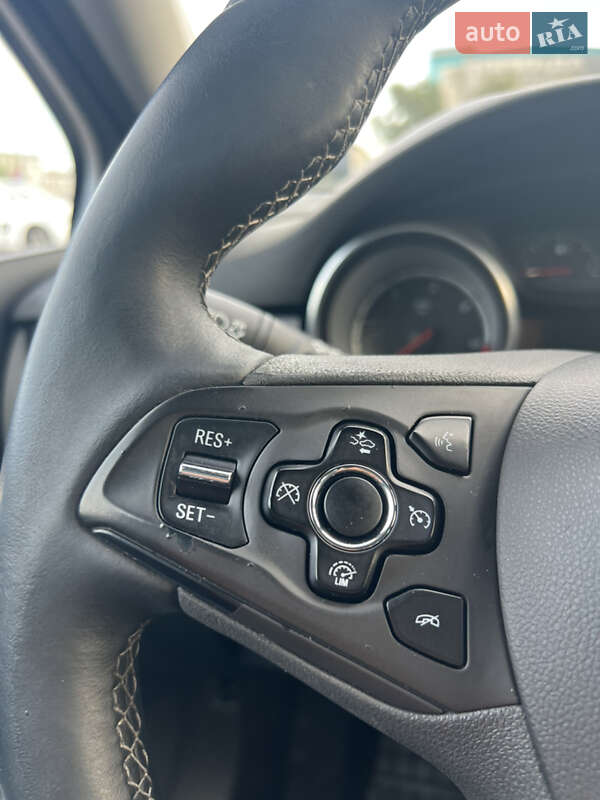 Универсал Opel Astra 2017 в Киеве фото 25 Универсал Opel Astra 2017 в Киеве