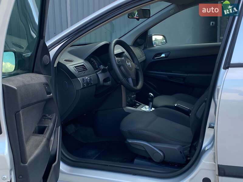 Хэтчбек Opel Astra 2005 в Ивано-Франковске фото 13 Хэтчбек Opel Astra 2005 в Ивано-Франковске