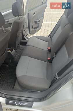 Универсал Opel Astra 2006 в 