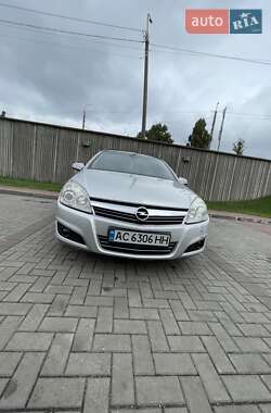 Универсал Opel Astra 2007 в 