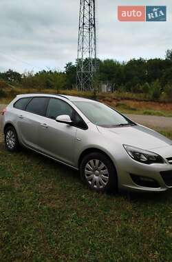 Универсал Opel Astra 2015 в 