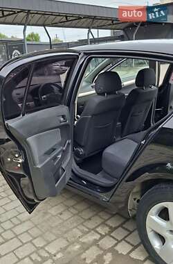 Хэтчбек Opel Astra 2007 в 