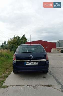 Универсал Opel Astra 2006 в 