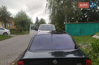 Седан Opel Astra 2002 в 