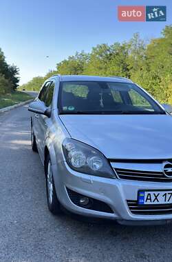 Універсал Opel Astra 2009 в 
