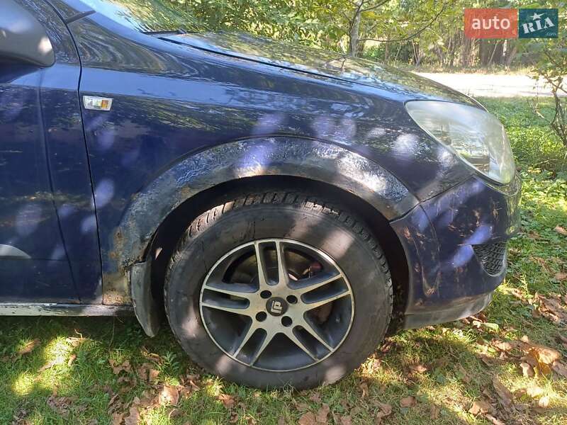 Хэтчбек Opel Astra 2008 в Чернигове фото 17 Хэтчбек Opel Astra 2008 в Чернигове