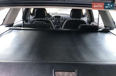 Универсал Opel Astra 2015 в 