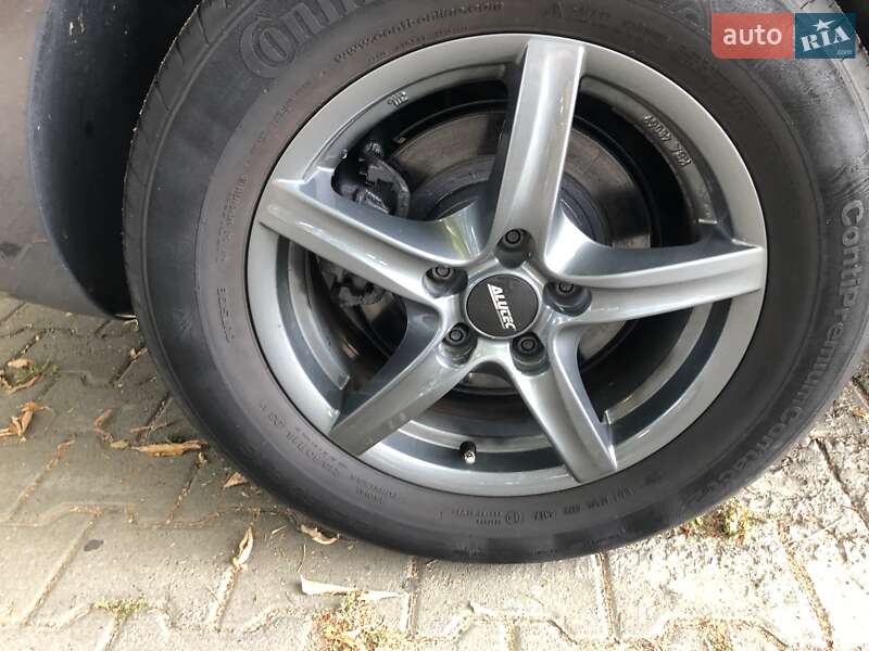 Универсал Opel Astra 2015 в Черновцах