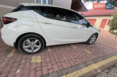 Хэтчбек Opel Astra 2017 в 