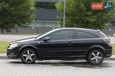 Хэтчбек Opel Astra 2008 в 