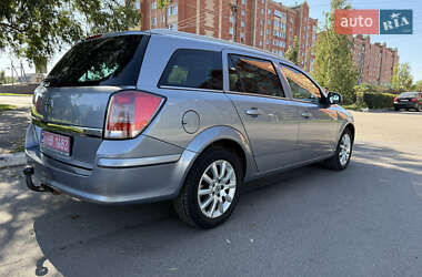 Универсал Opel Astra 2009 в 