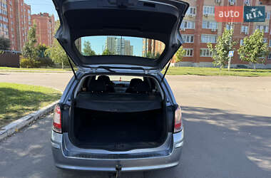 Универсал Opel Astra 2009 в 