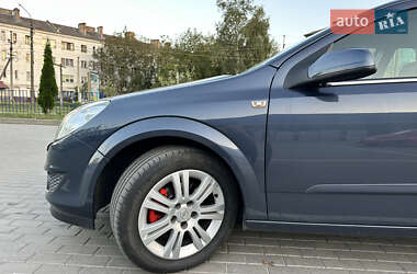 Универсал Opel Astra 2008 в 