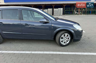 Универсал Opel Astra 2008 в 