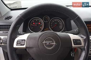 Универсал Opel Astra 2008 в 