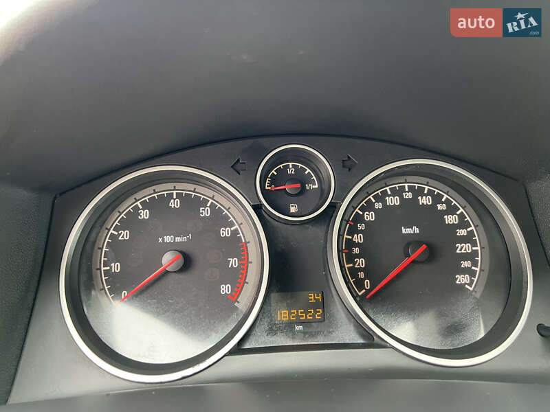 Универсал Opel Astra 2007 в Луцке