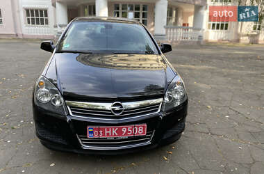 Универсал Opel Astra 2010 в 