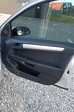 Универсал Opel Astra 2008 в 