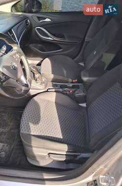 Универсал Opel Astra 2016 в 