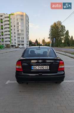 Седан Opel Astra 2008 в 