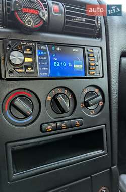 Седан Opel Astra 2008 в 