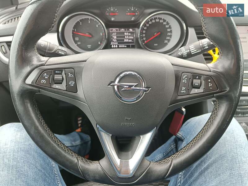 Универсал Opel Astra 2017 в Горохове