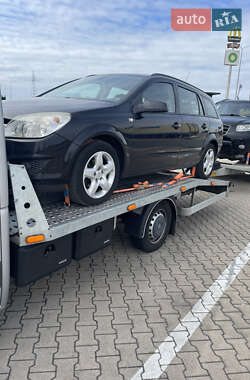 Універсал Opel Astra 2007 в Луцьку