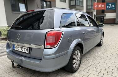 Универсал Opel Astra 2004 в 